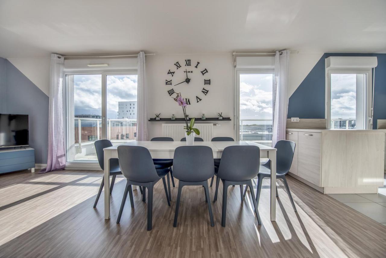 Appartements De 2 Ou 3 Chambres A 40 Minutes De Paris Courcouronnes Luaran gambar